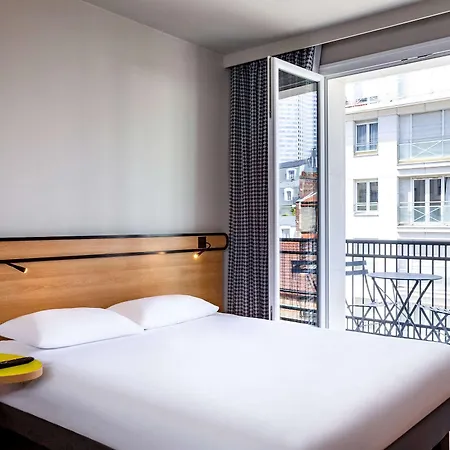 Aparthotel Adagio Access La Defense Puteaux Exterior photo