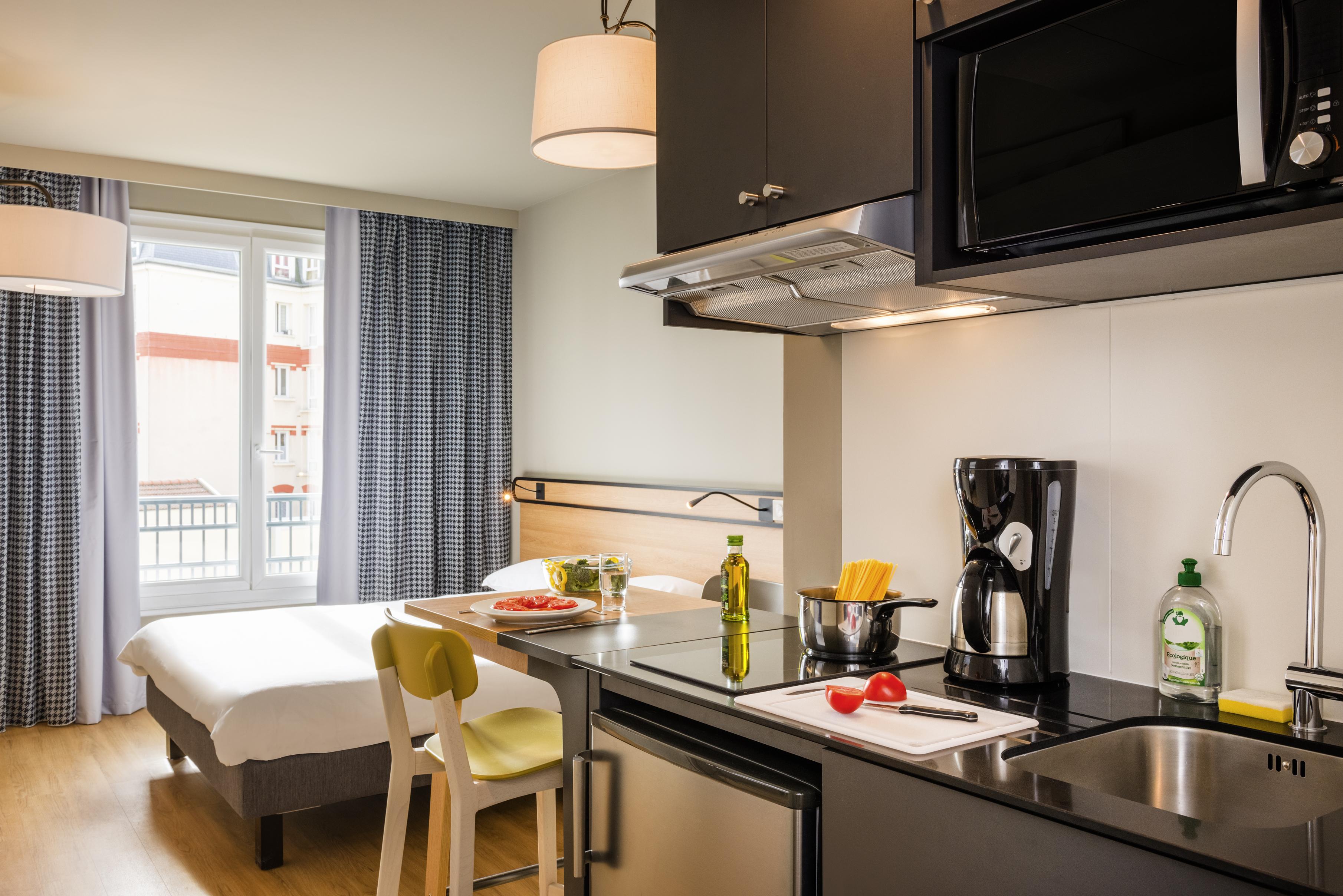 Adagio Access La Defense Apart-hotel