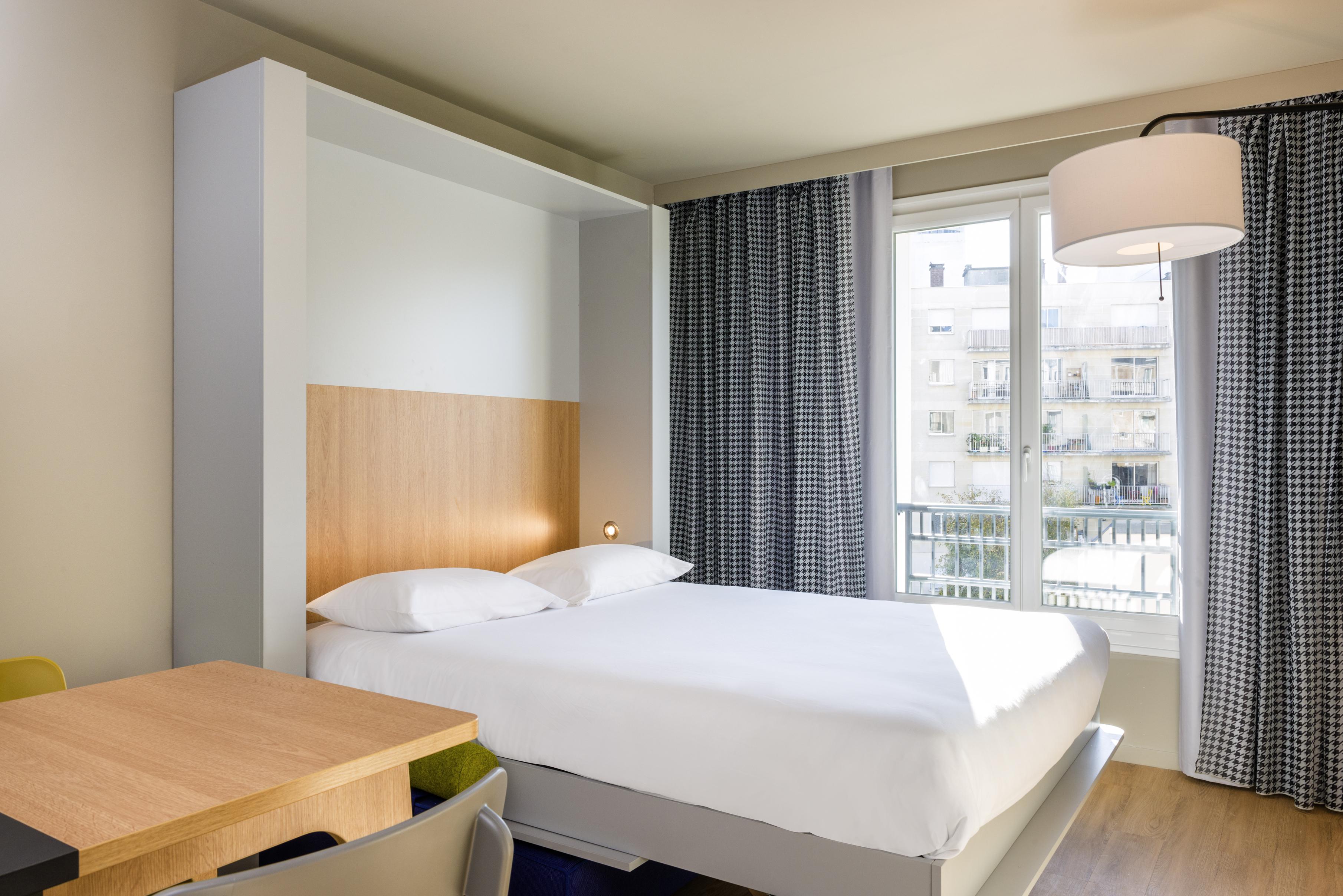 Apart-hotel Adagio Access La Defense 3*