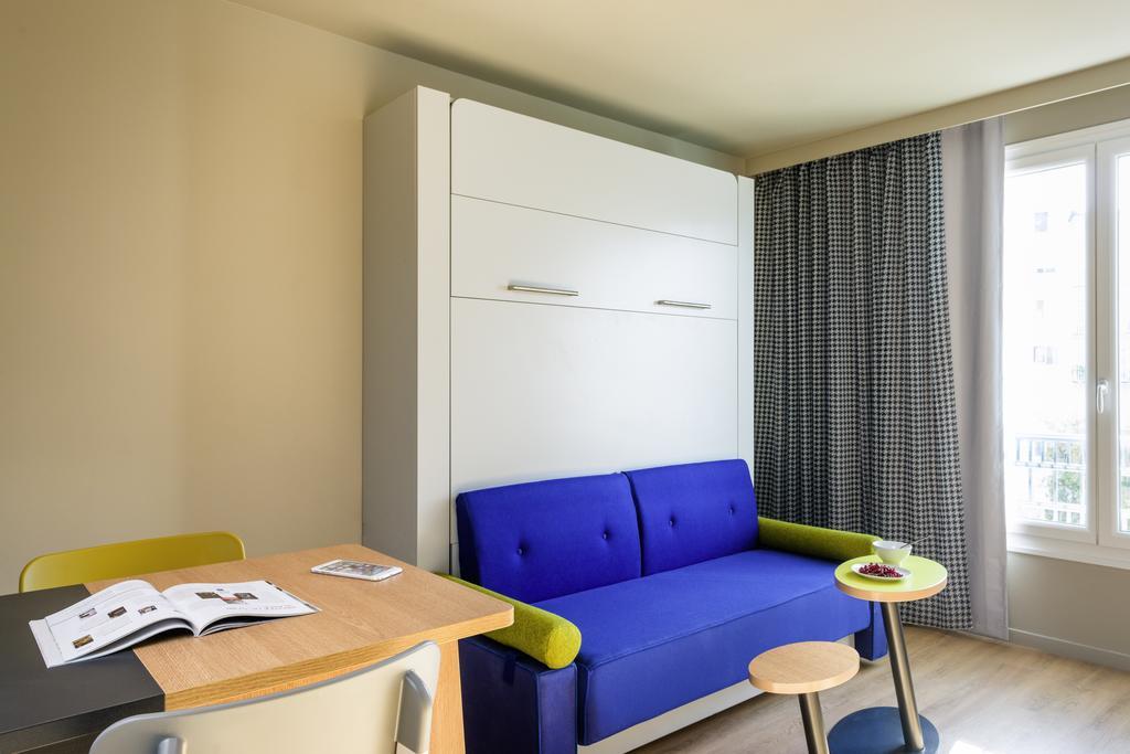 Adagio Access La Defense 3*